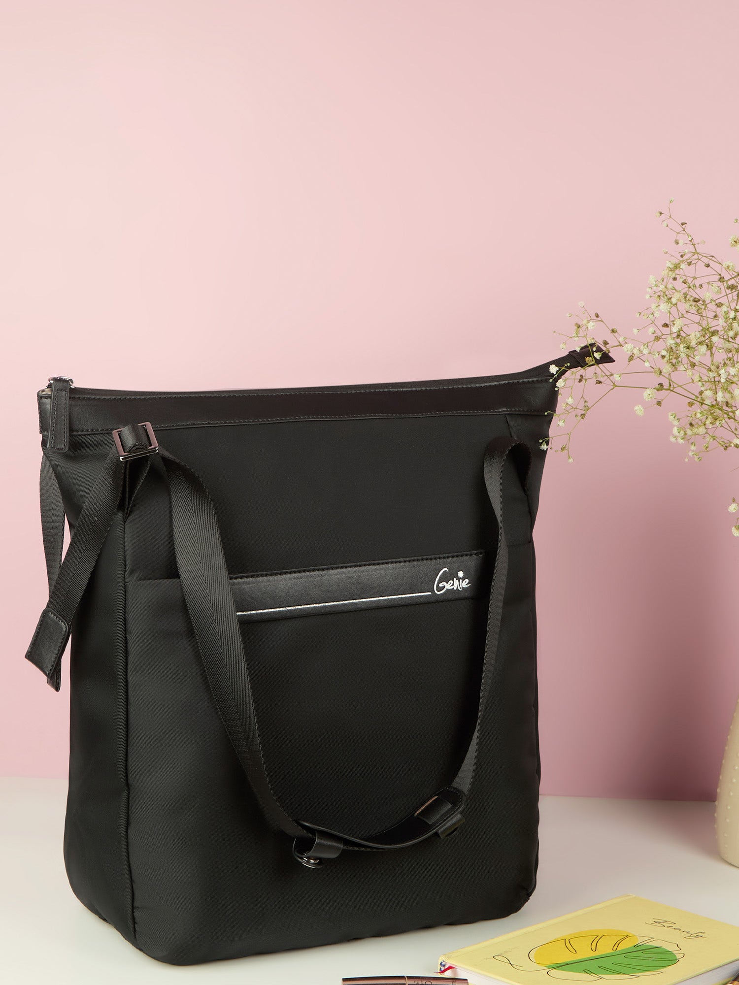 Amber 15L Black Tote Bag With Laptop Sleeve